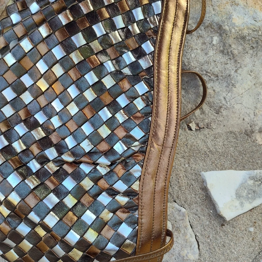 VINTAGE Y2K Morris Moskowitz Gold Silver Copper Gunmetal Woven Clutch EUC - Picture 12 of 12
